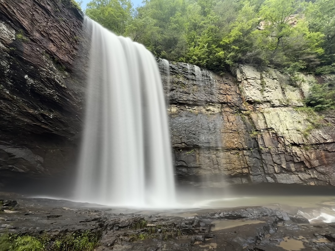 Lula Falls from the base showing the full drop and surrounding rock face